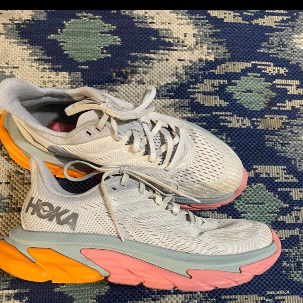 HOKA ONE ONE Clifton Edge Women’s running shoes